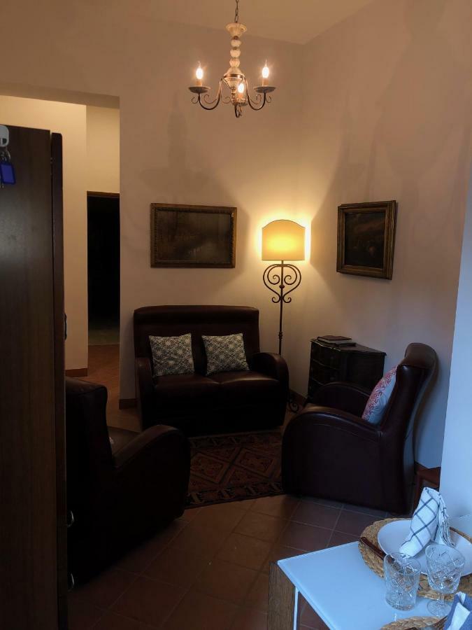 Viola Borgia Apartment ฟลอเรนซ์ ภายนอก รูปภาพ